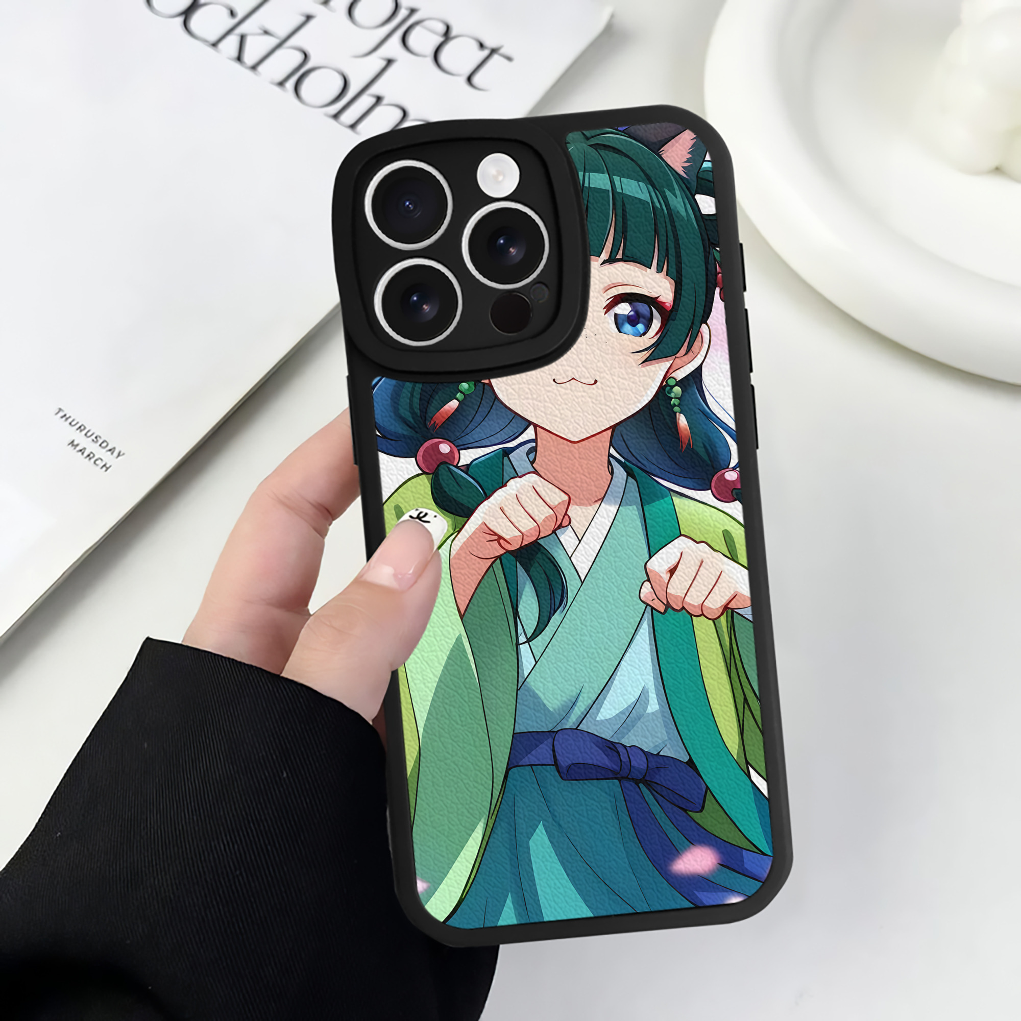 （画像用） 薬屋のひとりごと The Apothecary Diaries 【iPhone 16シリーズ対応】シリコンスマホケース（レザー調） 材質：シリコン